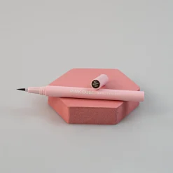 Eyeliner - Pink Cube (Brown)*MINISO