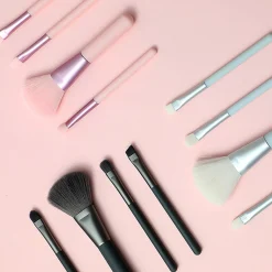 Mini Set Di 4 Pennelli*MINISO Clearance